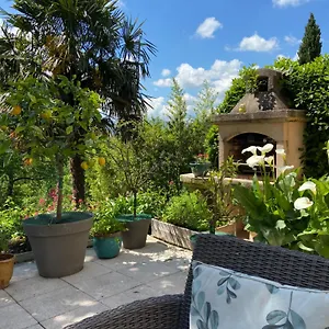 Le Relais Des Malettes D'hôtes Couette-café